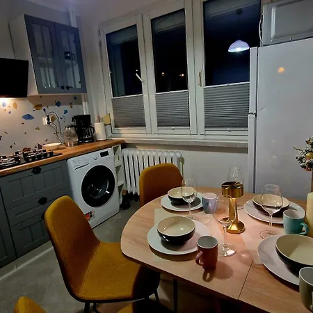 Apartament Granatowy Chill Łódź